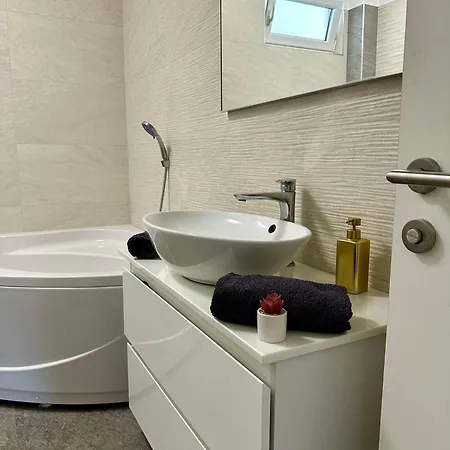 Lux Sea-view Apartman Split