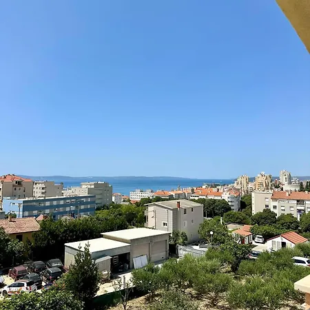 Lux Sea-view Apartman *